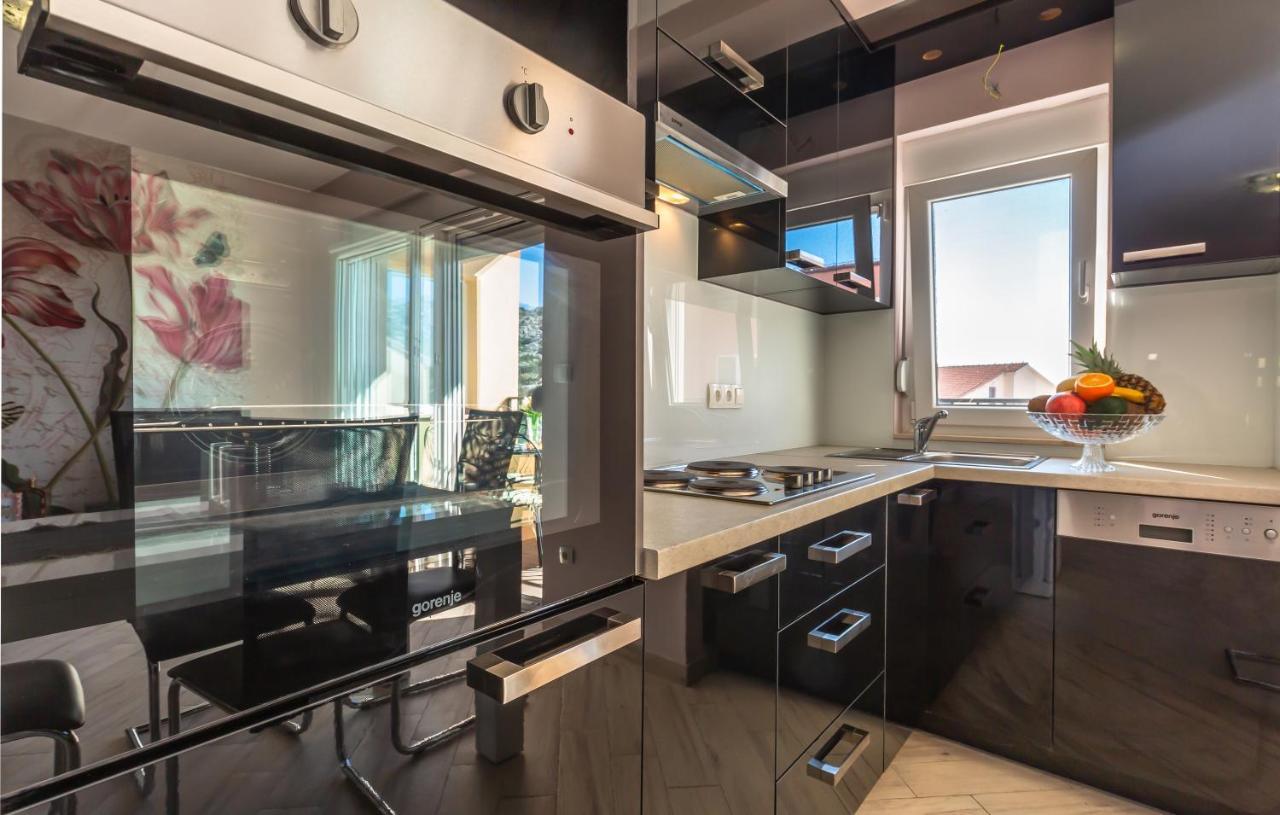 Andela 3 Apartment Makarska Bagian luar foto