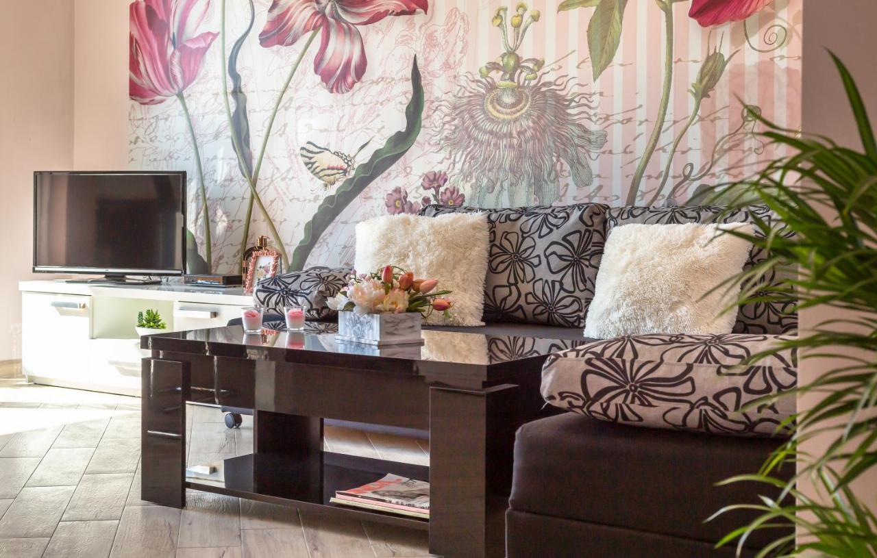 Andela 3 Apartment Makarska Bagian luar foto
