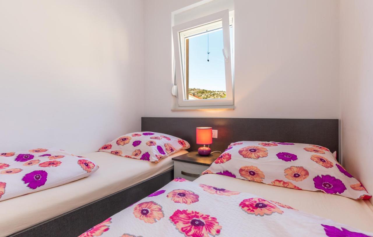 Andela 3 Apartment Makarska Bagian luar foto